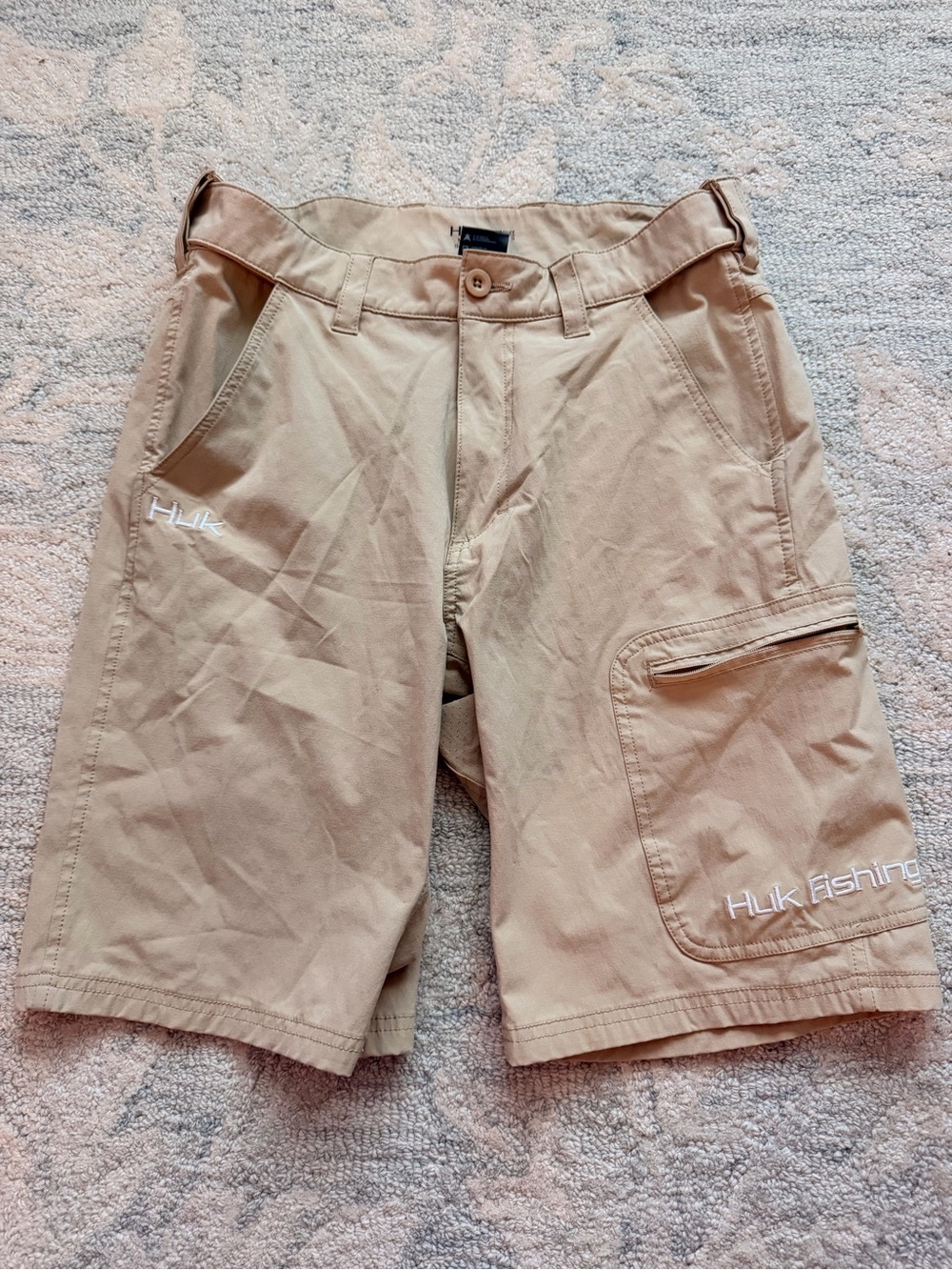 Huk Tan Performance Cargo Fishing Shorts Medium